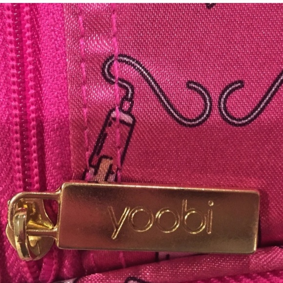 D14-Hot Pink Satin Document Organizer/13" Laptop Case - Picture 4 of 9